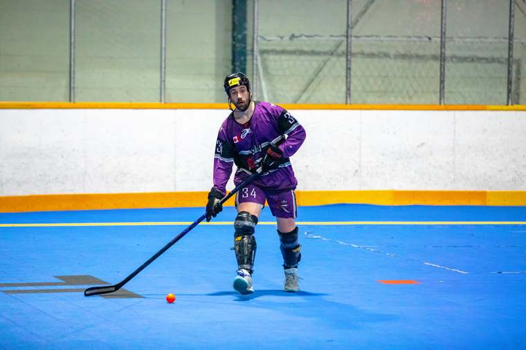 Carrying the ball through the neutral zone